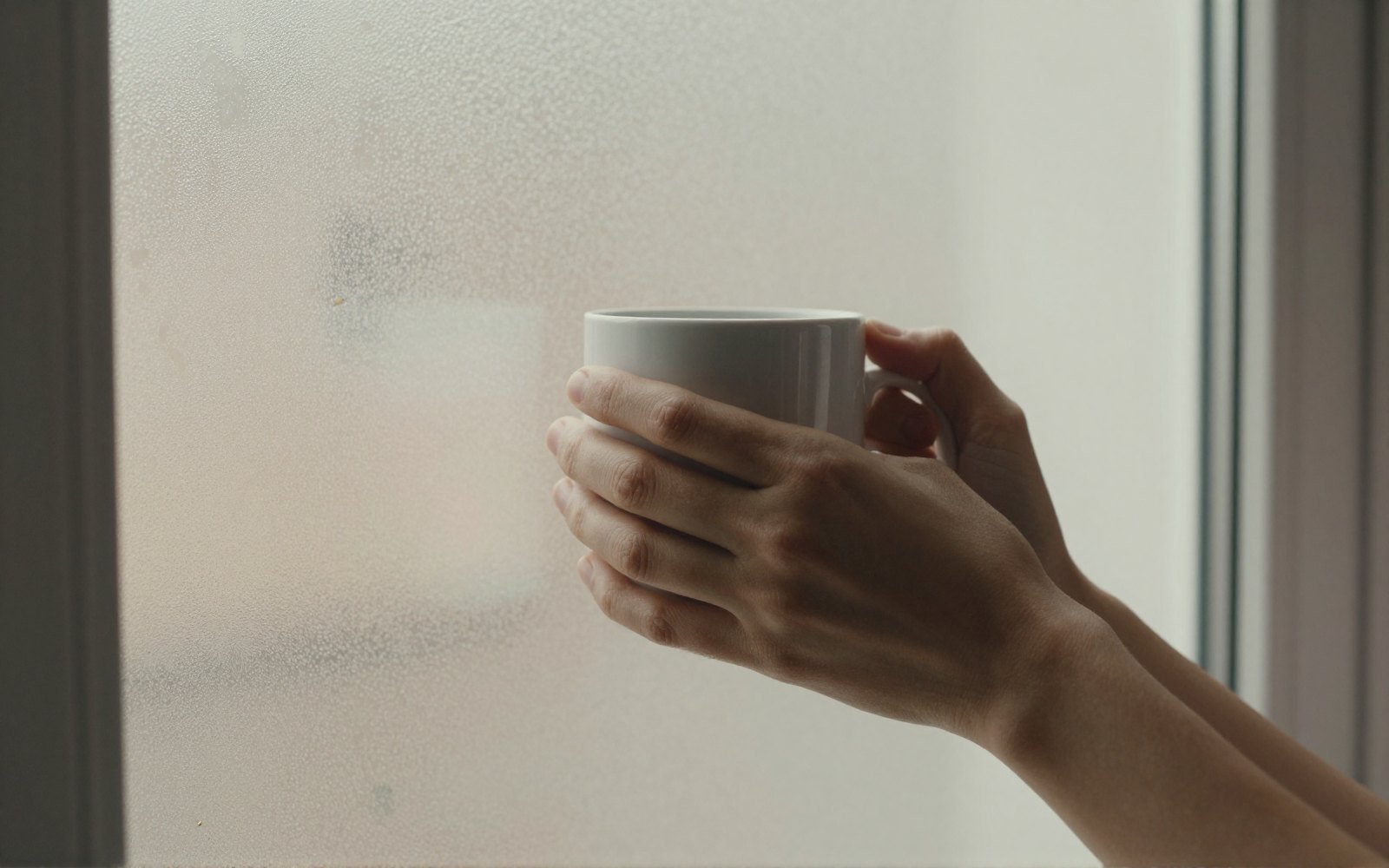 A mug held in both hands is half the point of the drink.